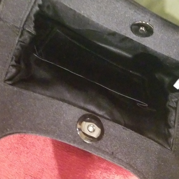 Formal black satin bag c/w magnet clip and satin flower at the front. - Picture 3 of 4
